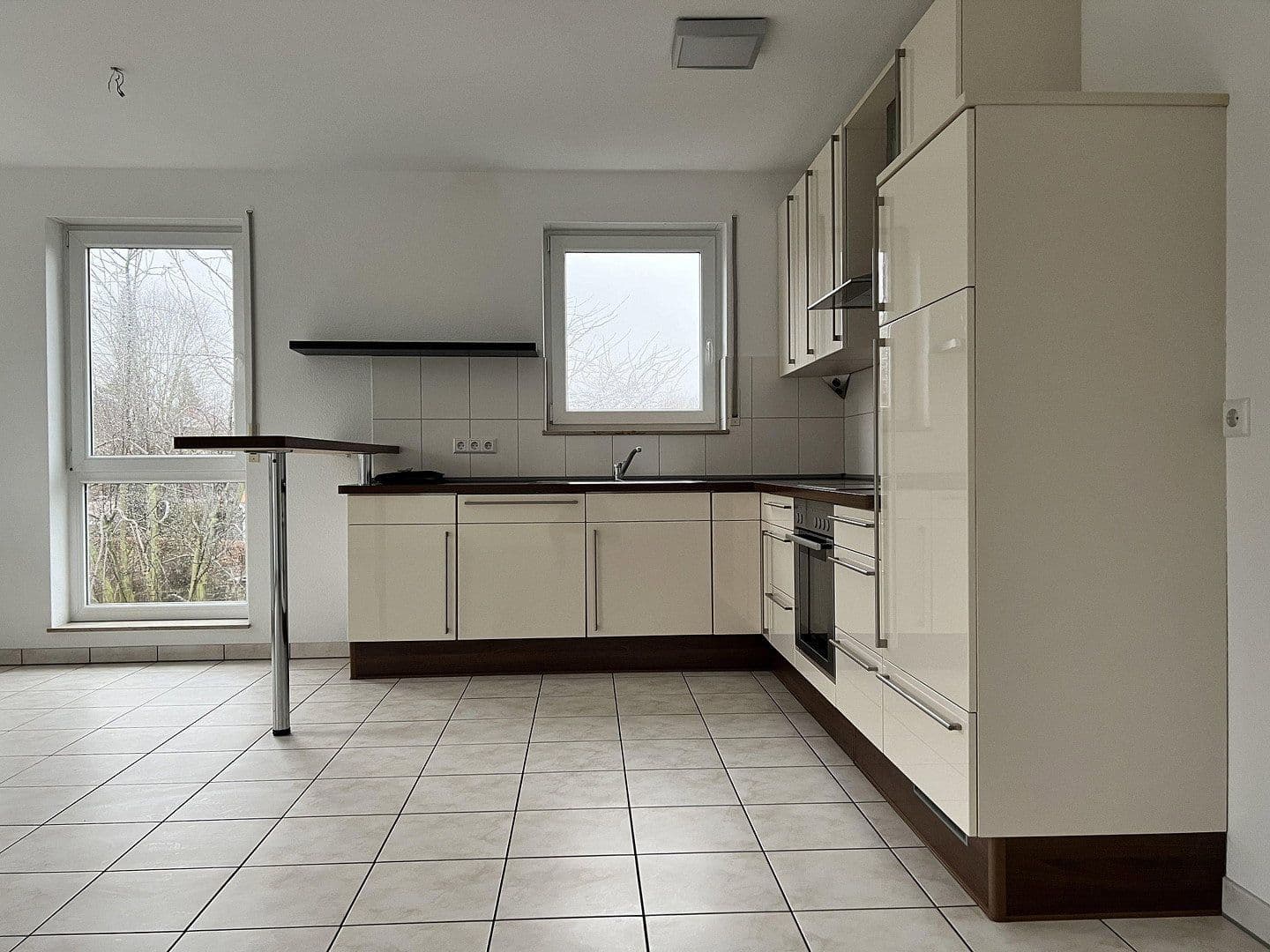 Prenájom bytu 3-izbový 80 m², Herdweg 2, Erlenbach, Bádensko-Wurttembersko Prenájom bytu 3-izbový 80 m², Herdweg 2, Erlenbach, Bádensko-Wurttembersko