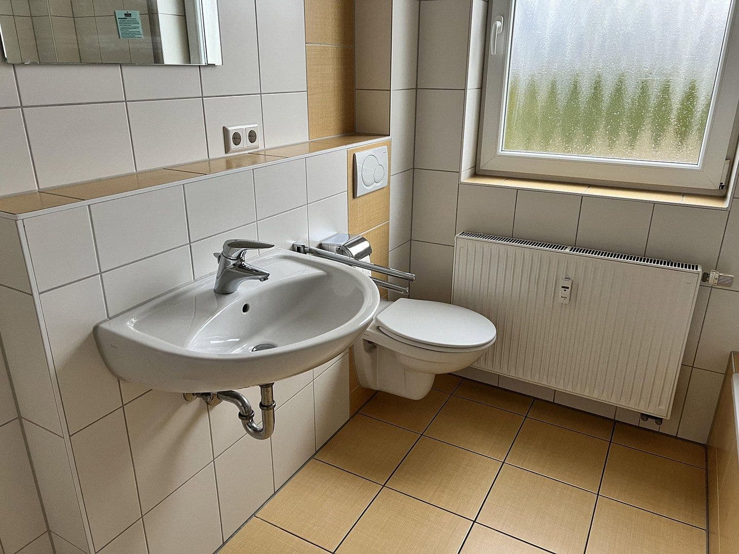 Prenájom bytu 3-izbový 80 m², Herdweg 2, Erlenbach, Bádensko-Wurttembersko Prenájom bytu 3-izbový 80 m², Herdweg 2, Erlenbach, Bádensko-Wurttembersko