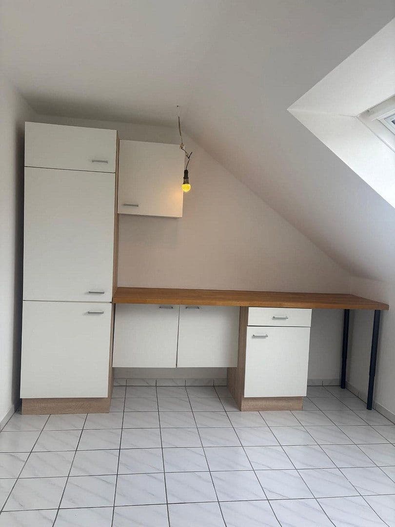 Prenájom bytu 1-izbový 43 m², Augsburg, Bavorsko Prenájom bytu 1-izbový 43 m², Augsburg, Bavorsko