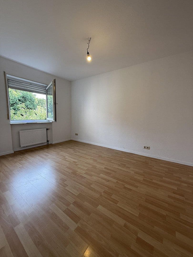 Prenájom bytu 2-izbový 68 m², Prinzregentenstraße 39, Ludwigshafen am Rhein, Porýnie-Falcko Prenájom bytu 2-izbový 68 m², Prinzregentenstraße 39, Ludwigshafen am Rhein, Porýnie-Falcko