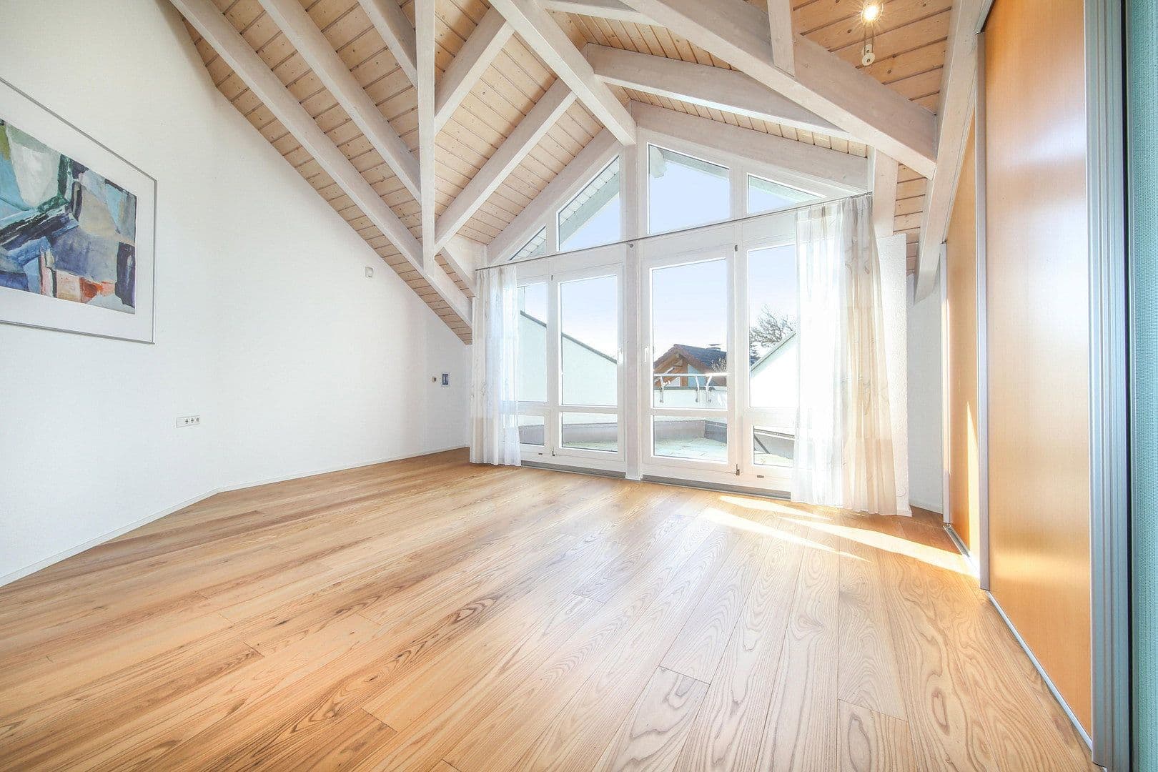 Predaj domu 357 m², pozemek 1.448 m², Grafenau, Bádensko-Wurttembersko Predaj domu 357 m², pozemek 1.448 m², Grafenau, Bádensko-Wurttembersko