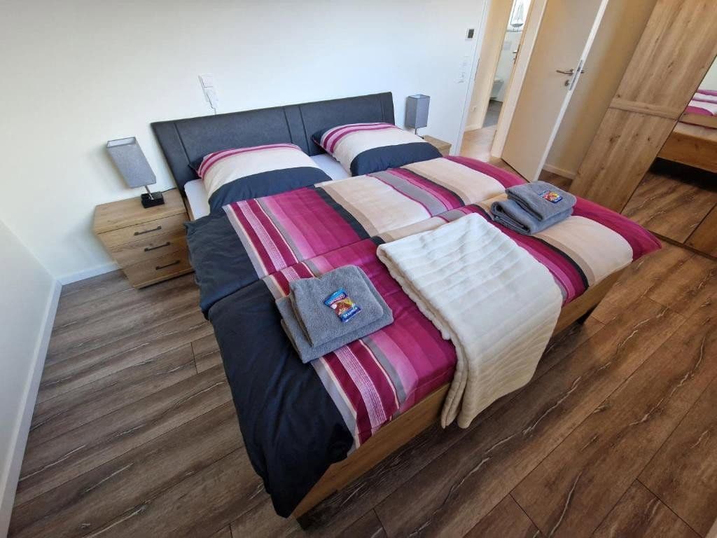 Prenájom bytu 2-izbový 75 m², Westoverledingen, Dolné Sasko Prenájom bytu 2-izbový 75 m², Westoverledingen, Dolné Sasko