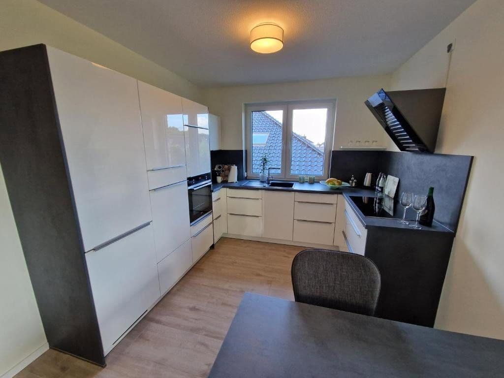 Prenájom bytu 2-izbový 75 m², Westoverledingen, Dolné Sasko Prenájom bytu 2-izbový 75 m², Westoverledingen, Dolné Sasko