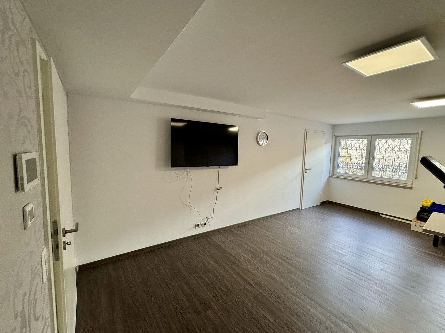 Predaj domu 234 m², pozemek 573 m², Weilheim, Bádensko-Wurttembersko Predaj domu 234 m², pozemek 573 m², Weilheim, Bádensko-Wurttembersko
