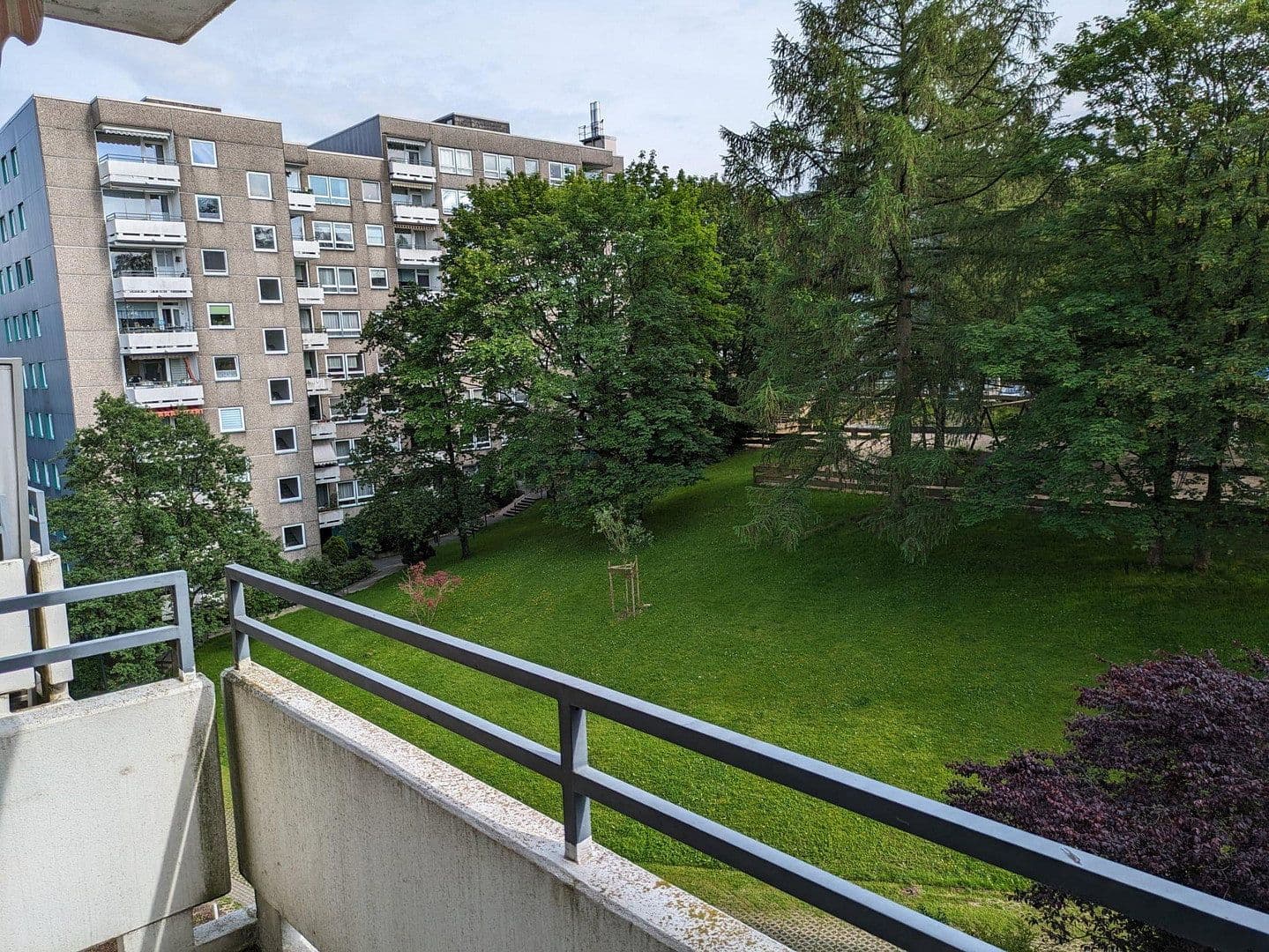 Prenájom bytu 2-izbový 80 m², Im Johannistal 13, Wuppertal, Severné Porýnie - Westfálsko Prenájom bytu 2-izbový 80 m², Im Johannistal 13, Wuppertal, Severné Porýnie - Westfálsko