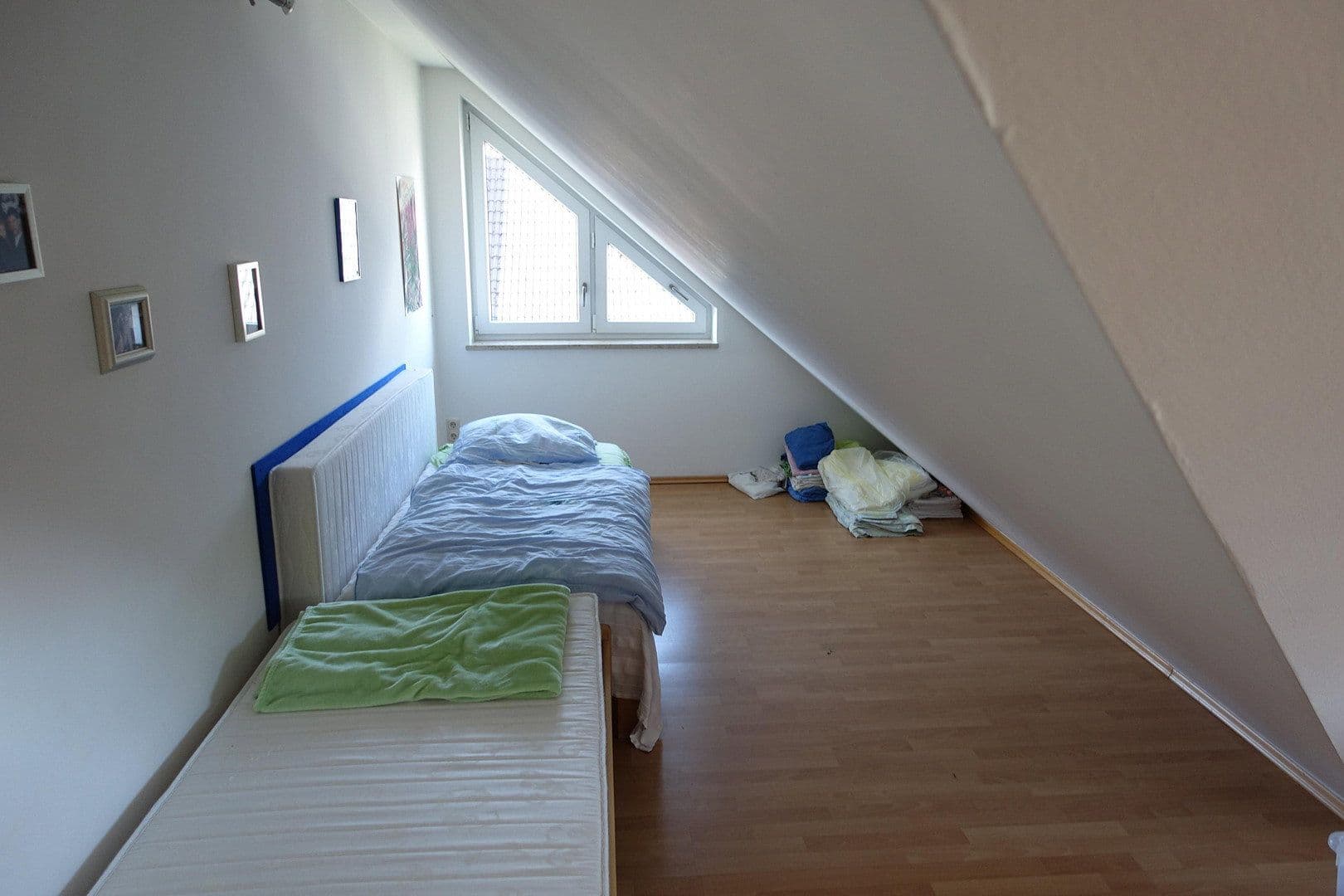 Prenájom domu 160 m², pozemek 310 m², Bubenreuth, Bavorsko Prenájom domu 160 m², pozemek 310 m², Bubenreuth, Bavorsko