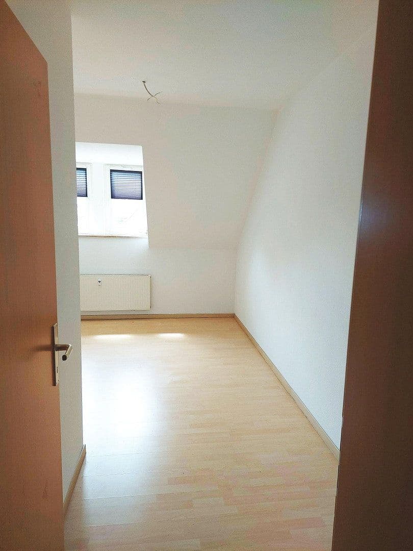 Prenájom bytu 2-izbový 62 m², Conrad Clauß Straße 20, Hohenstein-Ernstthal, Sasko Prenájom bytu 2-izbový 62 m², Conrad Clauß Straße 20, Hohenstein-Ernstthal, Sasko