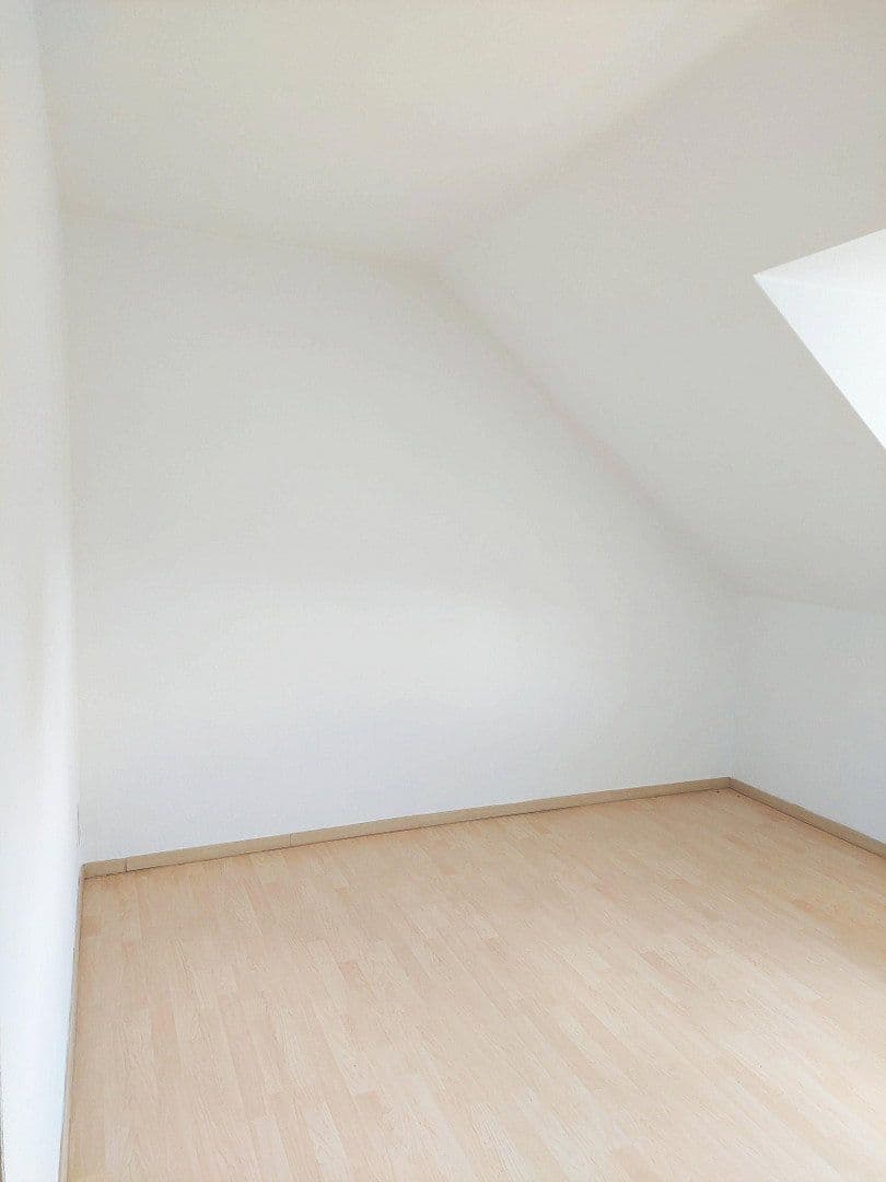 Prenájom bytu 2-izbový 62 m², Conrad Clauß Straße 20, Hohenstein-Ernstthal, Sasko Prenájom bytu 2-izbový 62 m², Conrad Clauß Straße 20, Hohenstein-Ernstthal, Sasko