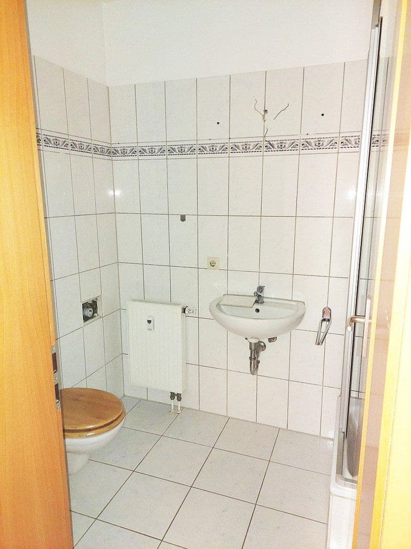 Prenájom bytu 2-izbový 62 m², Conrad Clauß Straße 20, Hohenstein-Ernstthal, Sasko Prenájom bytu 2-izbový 62 m², Conrad Clauß Straße 20, Hohenstein-Ernstthal, Sasko