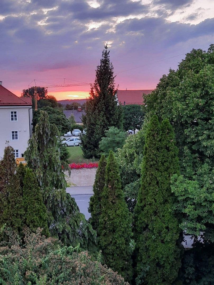 Prenájom bytu 3-izbový 90 m², Bobingen, Bavorsko Prenájom bytu 3-izbový 90 m², Bobingen, Bavorsko