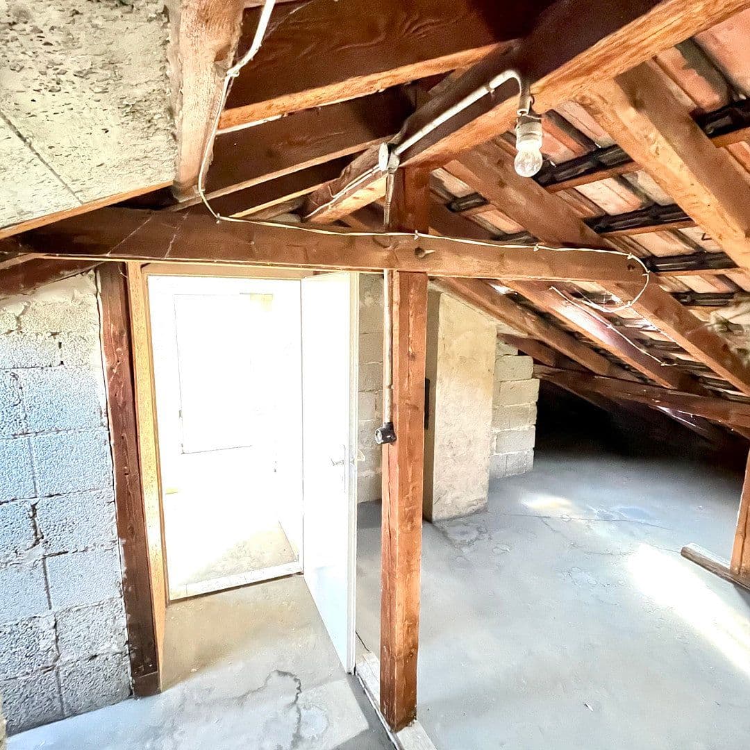 Predaj domu 207 m², pozemek 131 m², Pforzheim, Bádensko-Wurttembersko Predaj domu 207 m², pozemek 131 m², Pforzheim, Bádensko-Wurttembersko