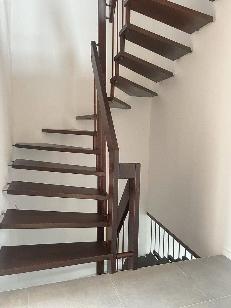 Predaj domu 132 m², pozemek 218 m², Unterschleißheim, Bavorsko Predaj domu 132 m², pozemek 218 m², Unterschleißheim, Bavorsko