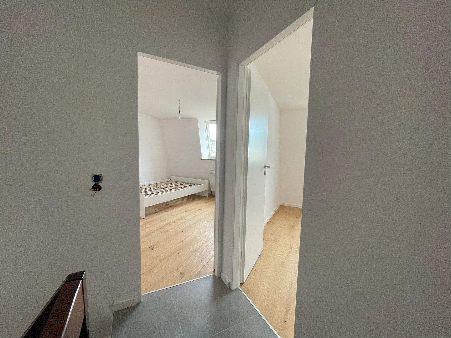 Predaj domu 132 m², pozemek 218 m², Unterschleißheim, Bavorsko Predaj domu 132 m², pozemek 218 m², Unterschleißheim, Bavorsko