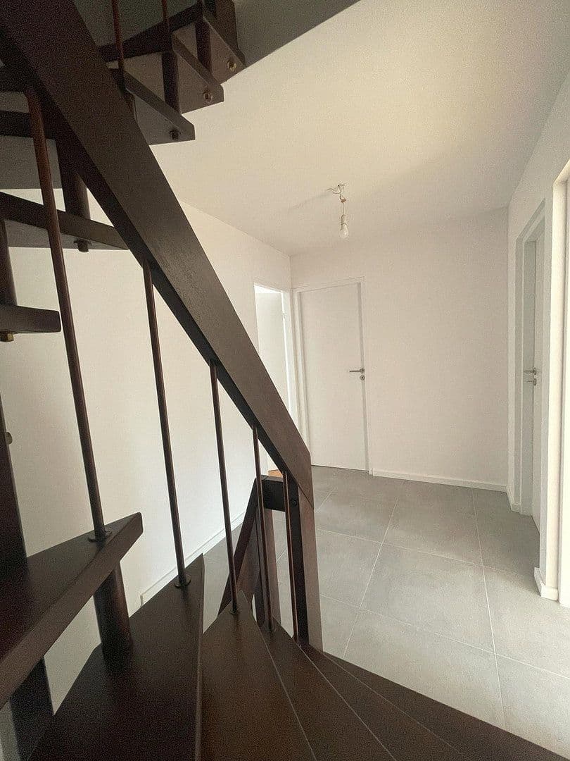 Predaj domu 132 m², pozemek 218 m², Unterschleißheim, Bavorsko Predaj domu 132 m², pozemek 218 m², Unterschleißheim, Bavorsko