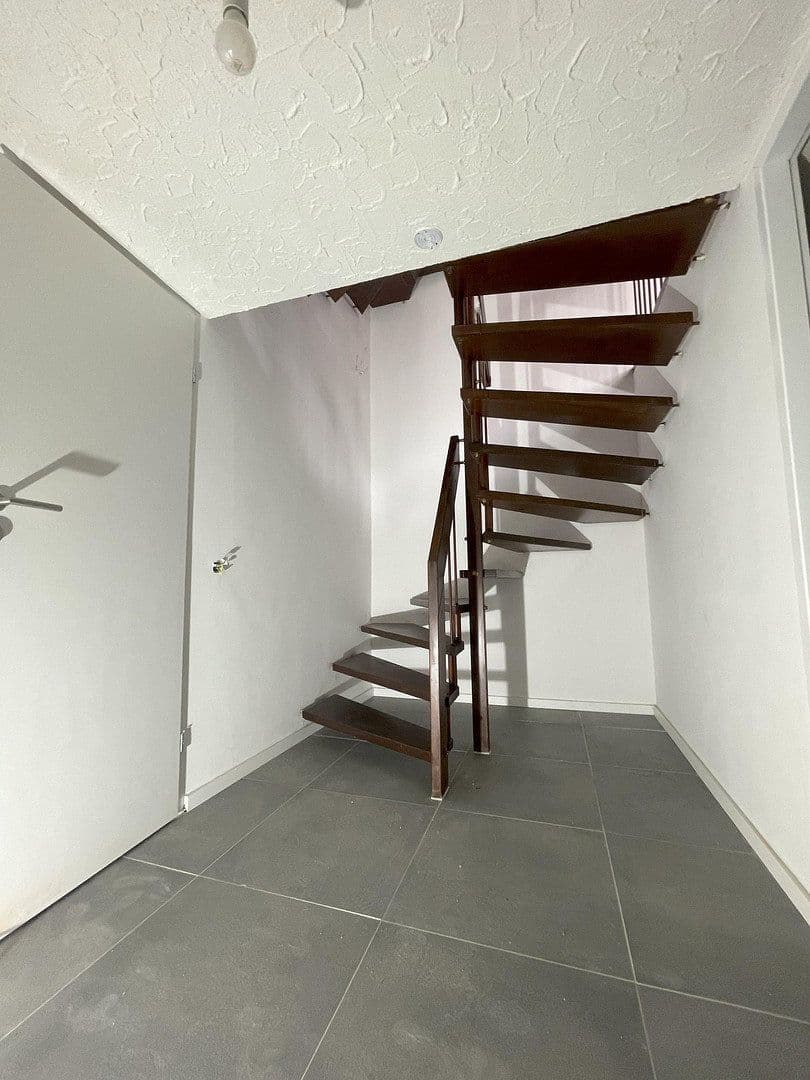 Predaj domu 132 m², pozemek 218 m², Unterschleißheim, Bavorsko Predaj domu 132 m², pozemek 218 m², Unterschleißheim, Bavorsko