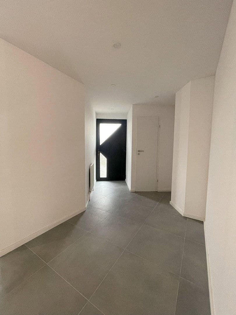 Predaj domu 132 m², pozemek 218 m², Unterschleißheim, Bavorsko Predaj domu 132 m², pozemek 218 m², Unterschleißheim, Bavorsko