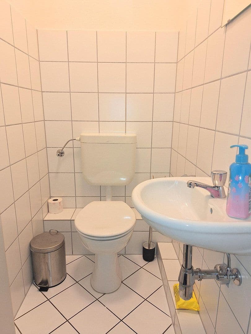 Prenájom bytu 3-izbový 82 m², Zitzenbachstrasse 47, Kreuztal, Severné Porýnie - Westfálsko Prenájom bytu 3-izbový 82 m², Zitzenbachstrasse 47, Kreuztal, Severné Porýnie - Westfálsko