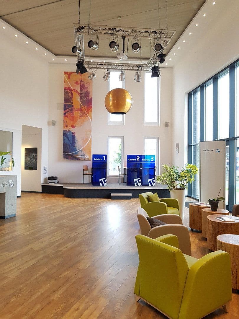 Prenájom kancelárie 3.000 m², Friedrich-Vorwerk-Straße 13 - 15, Tostedt, Dolné Sasko Prenájom kancelárie 3.000 m², Friedrich-Vorwerk-Straße 13 - 15, Tostedt, Dolné Sasko