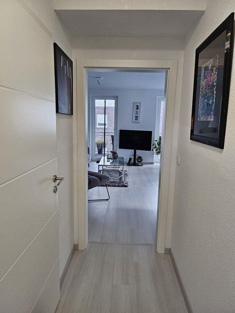 Prenájom bytu 3-izbový 83 m², Wilhelmshaven, Dolné Sasko Prenájom bytu 3-izbový 83 m², Wilhelmshaven, Dolné Sasko