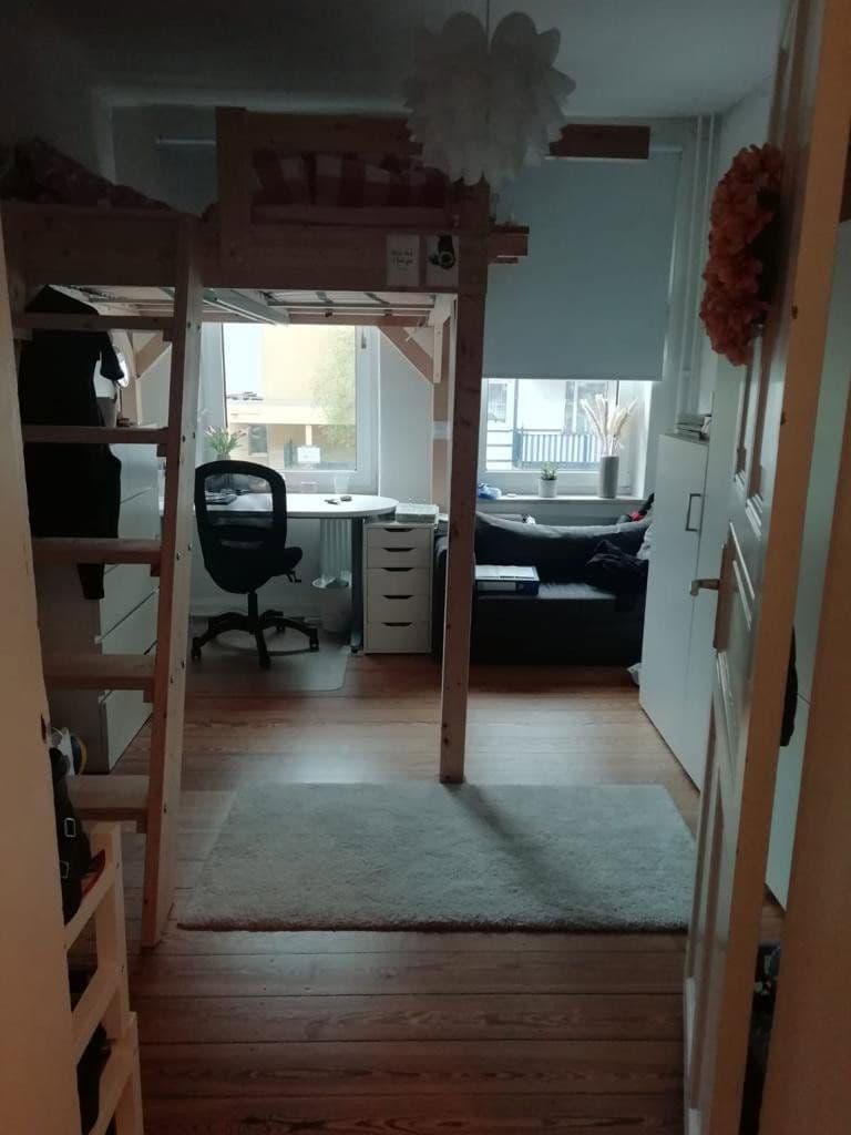 Prenájom bytu 4-izbový 95 m², Fockstrasse 26, Kiel, Šlezvicko-Holštajnsko Prenájom bytu 4-izbový 95 m², Fockstrasse 26, Kiel, Šlezvicko-Holštajnsko