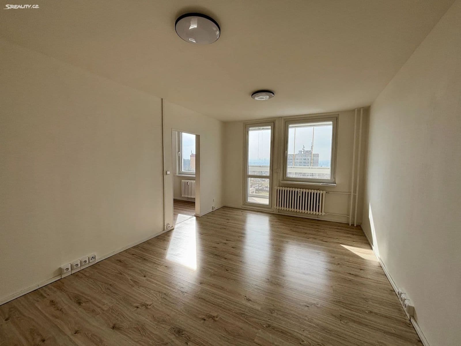 Prenájom bytu 3-izbový 72 m², Krynická, Praha, Praha Prenájom bytu 3-izbový 72 m², Krynická, Praha, Praha