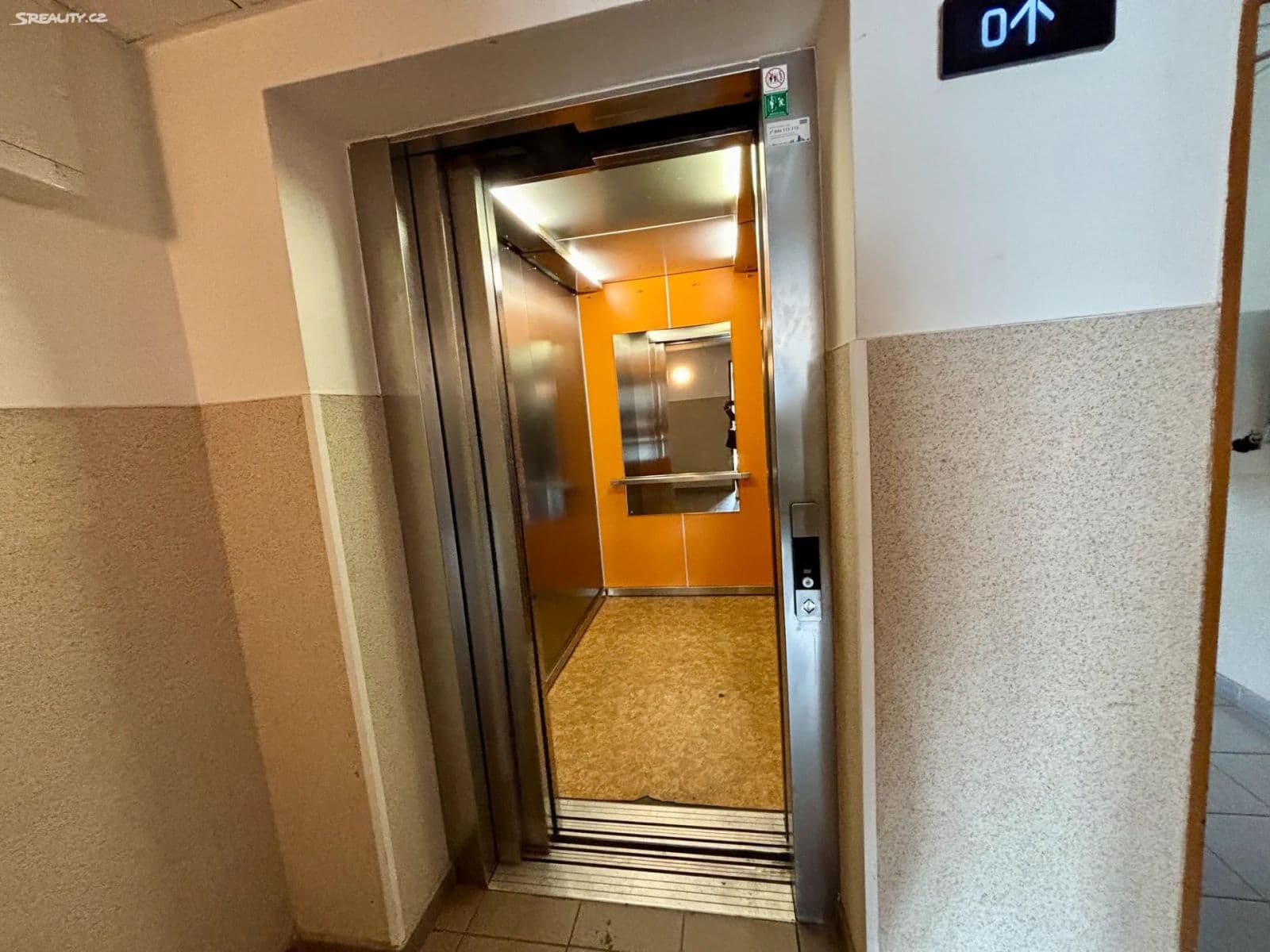 Prenájom bytu 3-izbový 72 m², Krynická, Praha, Praha Prenájom bytu 3-izbový 72 m², Krynická, Praha, Praha