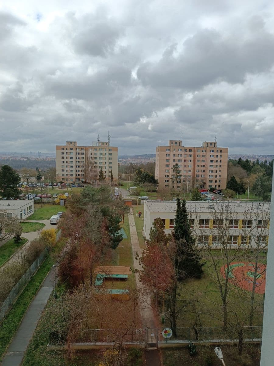 Prenájom bytu 3-izbový 72 m², Krynická, Praha, Praha Prenájom bytu 3-izbový 72 m², Krynická, Praha, Praha