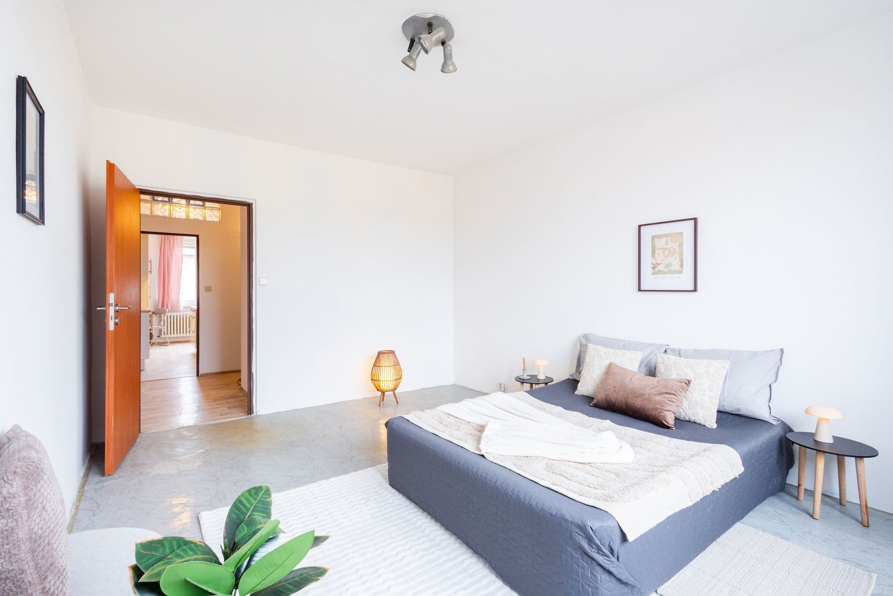 Predaj bytu 3-izbový 80 m², Nedašovská, Praha, Praha Predaj bytu 3-izbový 80 m², Nedašovská, Praha, Praha