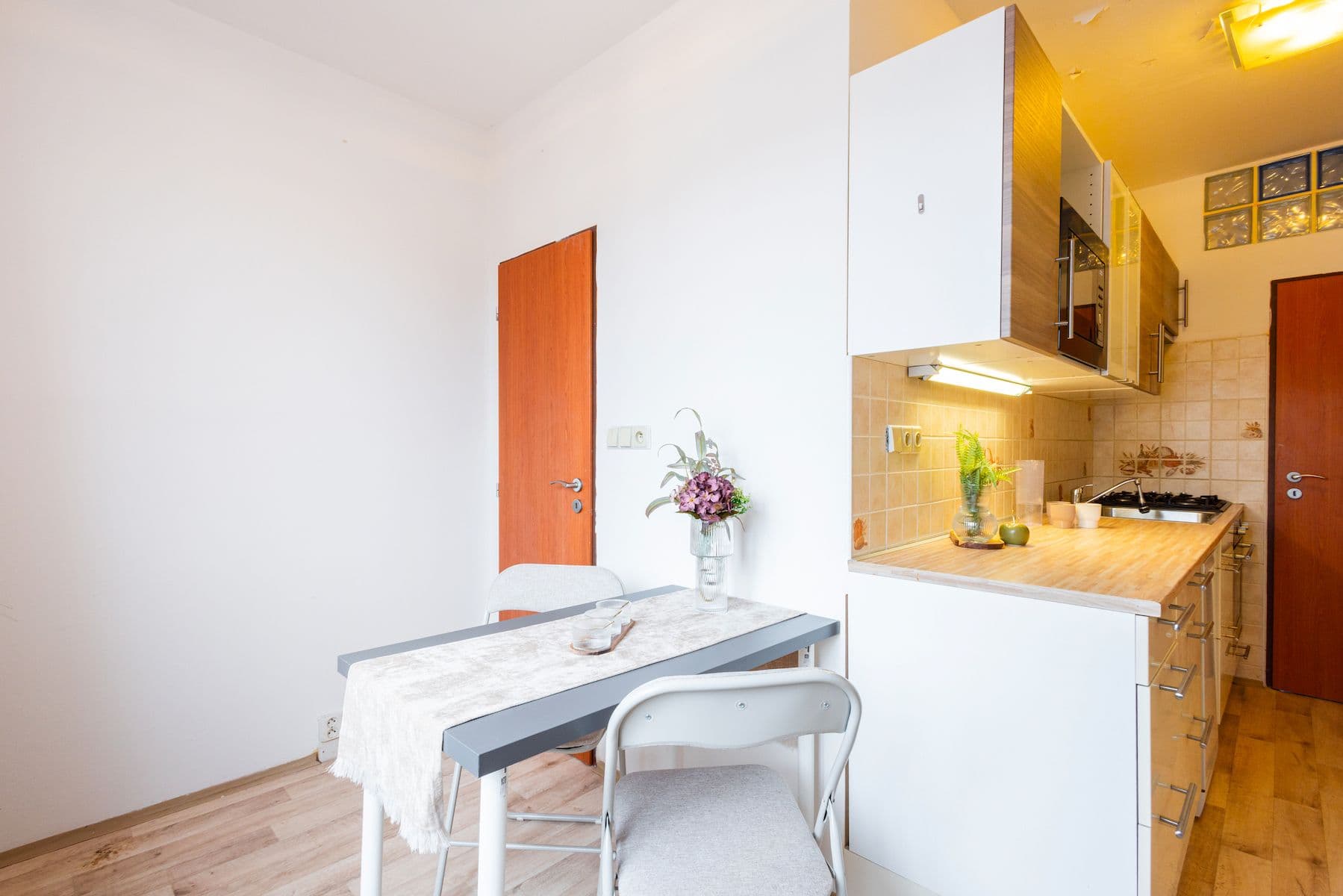 Predaj bytu 3-izbový 80 m², Nedašovská, Praha, Praha Predaj bytu 3-izbový 80 m², Nedašovská, Praha, Praha
