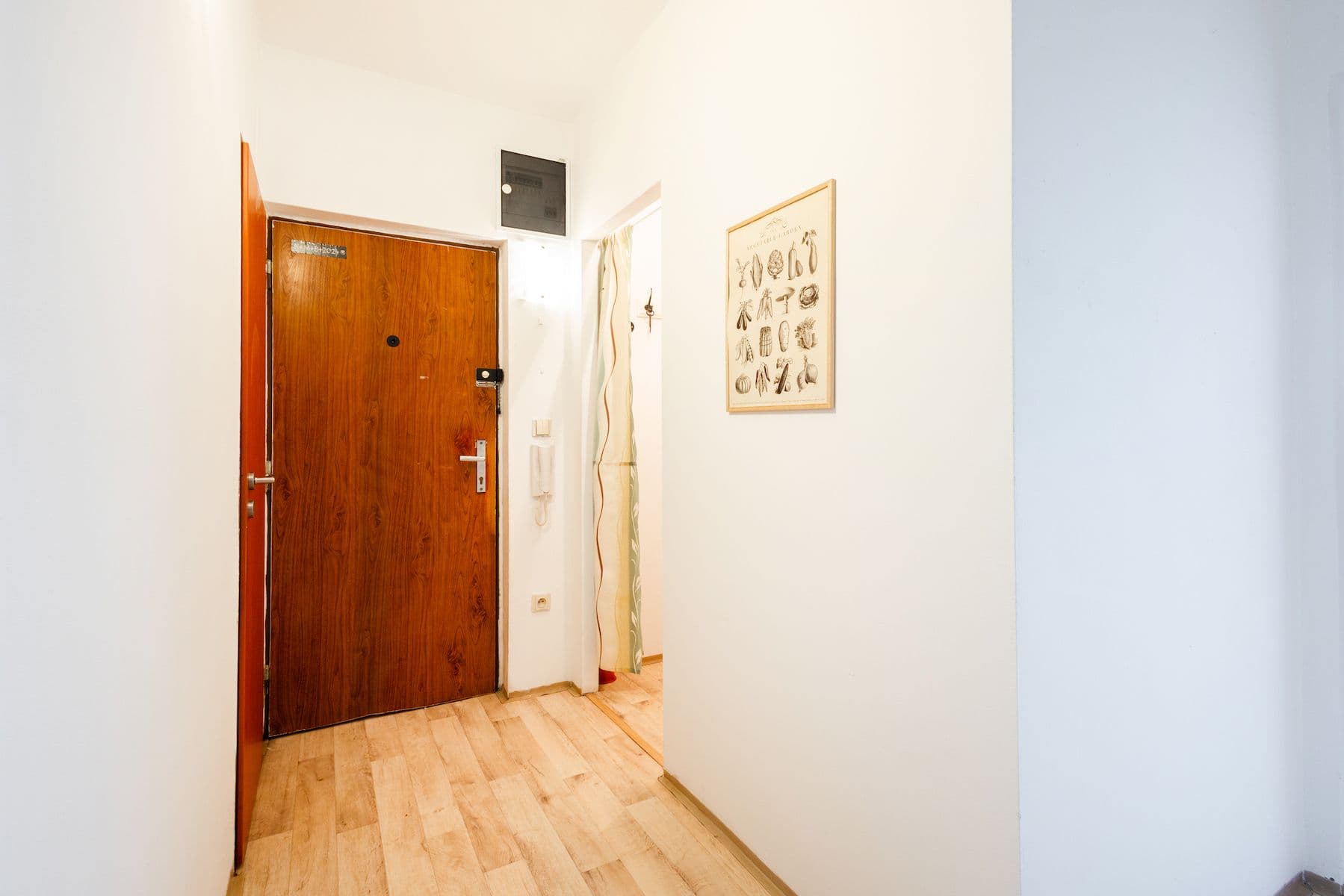 Predaj bytu 3-izbový 80 m², Nedašovská, Praha, Praha Predaj bytu 3-izbový 80 m², Nedašovská, Praha, Praha