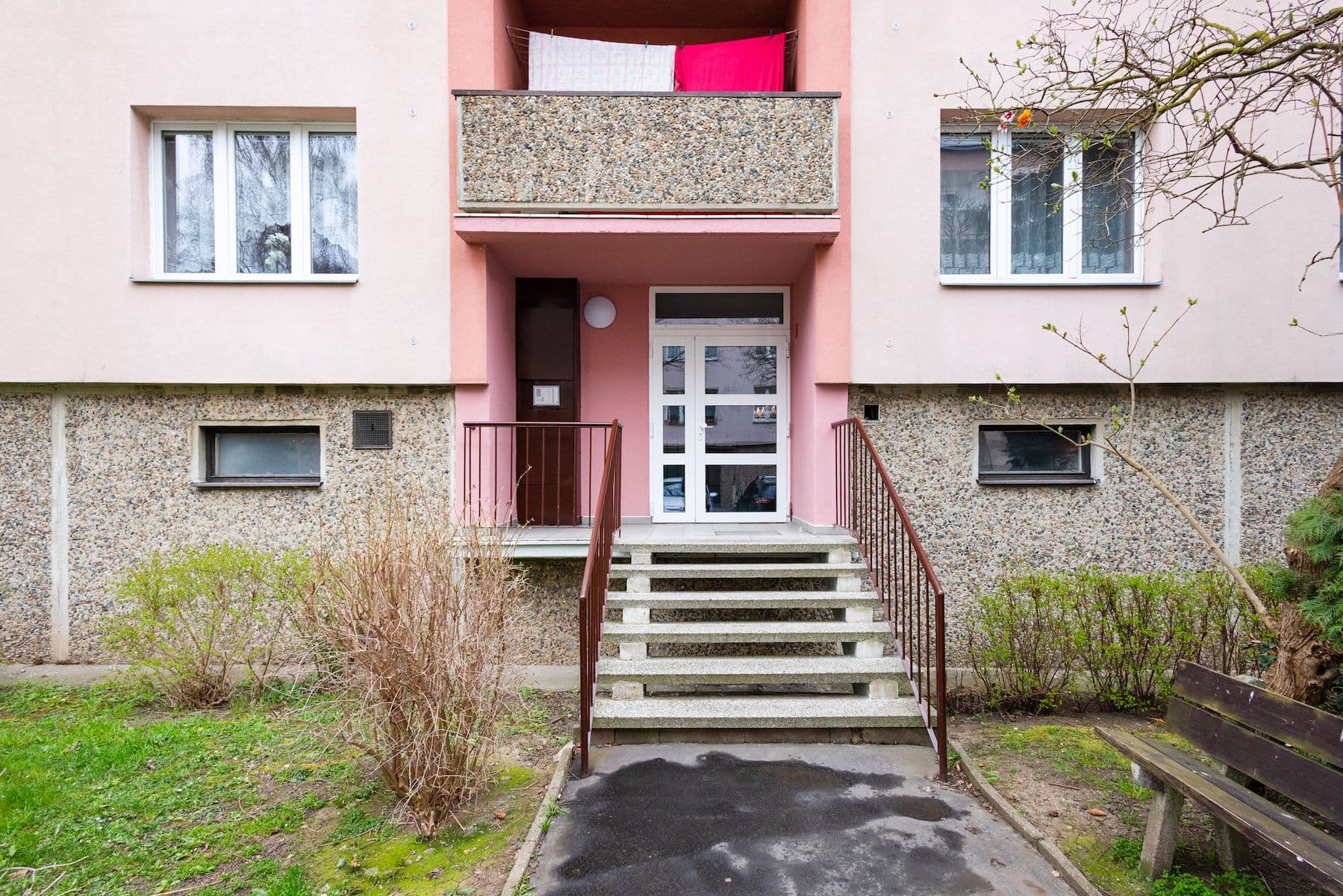 Predaj bytu 3-izbový 80 m², Nedašovská, Praha, Praha Predaj bytu 3-izbový 80 m², Nedašovská, Praha, Praha