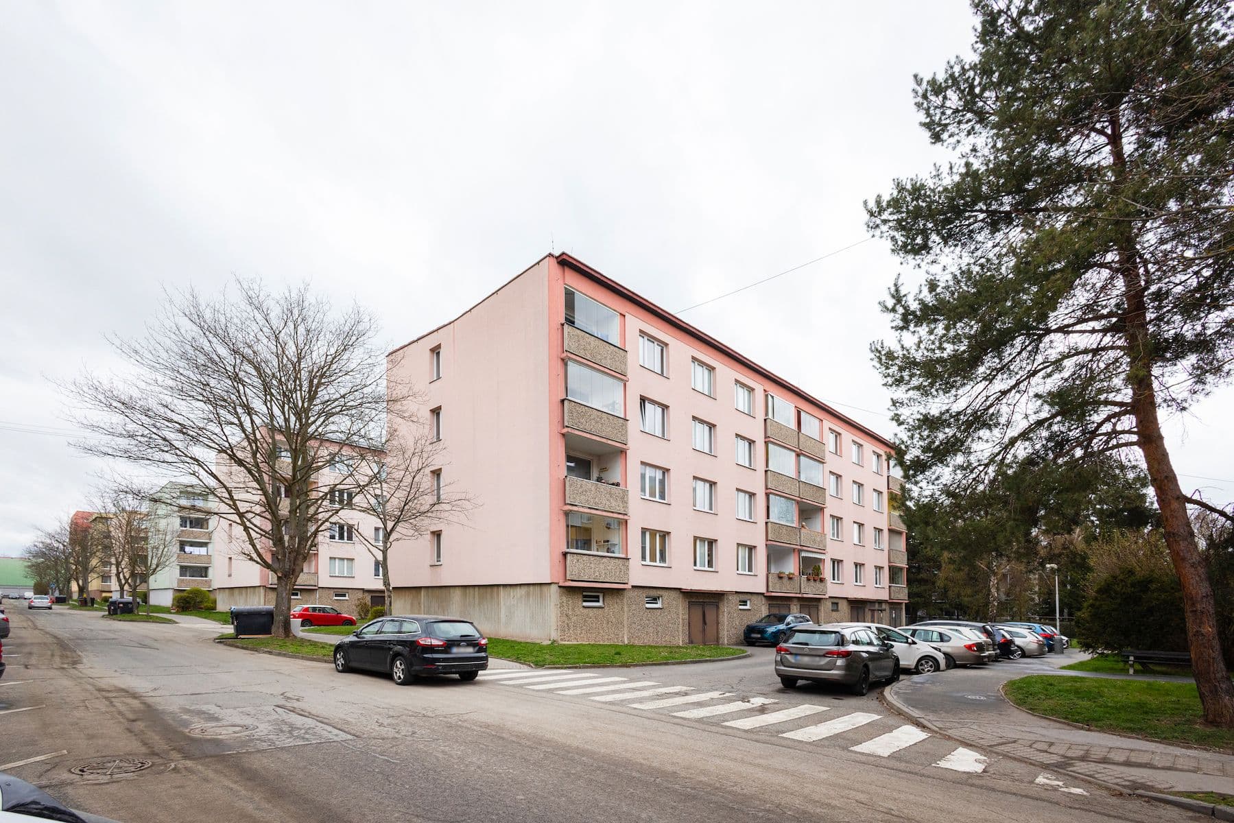 Predaj bytu 3-izbový 80 m², Nedašovská, Praha, Praha Predaj bytu 3-izbový 80 m², Nedašovská, Praha, Praha