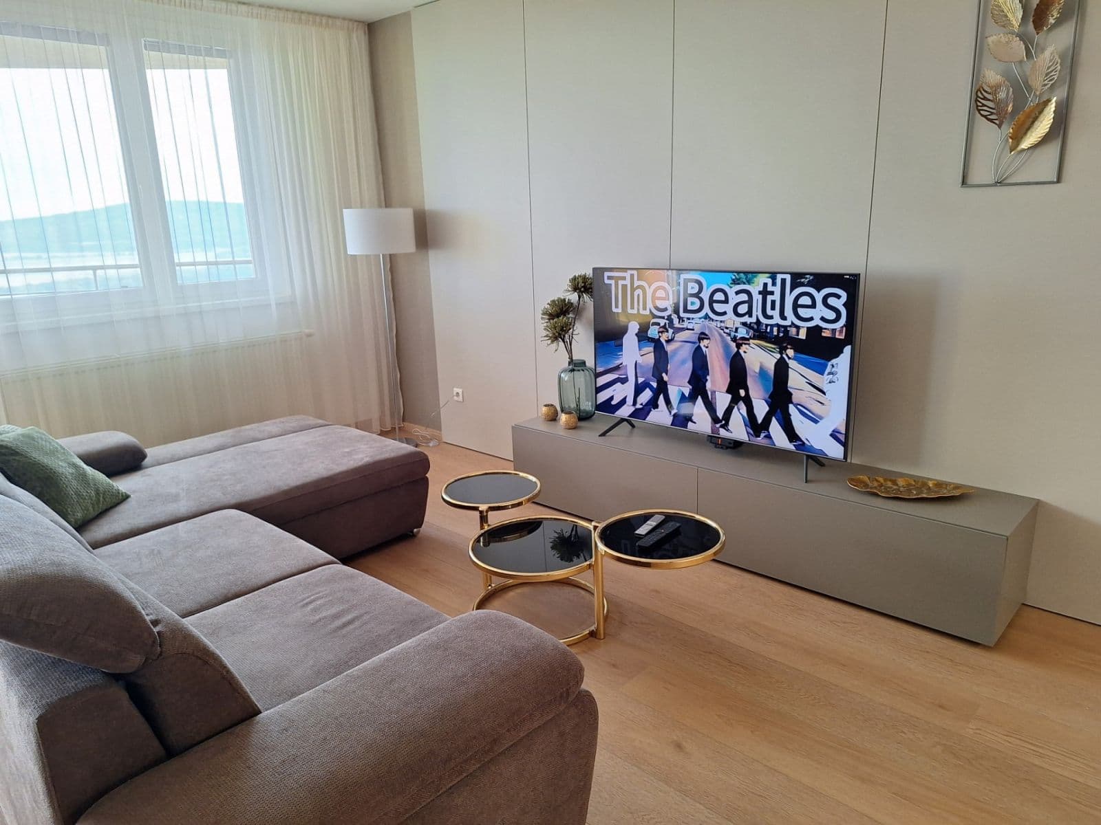 Prenájom bytu 2-izbový 72 m², Majerníkova, Karlova Ves, Bratislavský kraj Prenájom bytu 2-izbový 72 m², Majerníkova, Karlova Ves, Bratislavský kraj