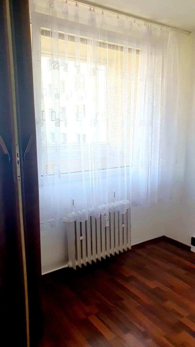 Prenájom bytu 2-izbový 45 m², Nad Ohradou, Praha, Praha Prenájom bytu 2-izbový 45 m², Nad Ohradou, Praha, Praha