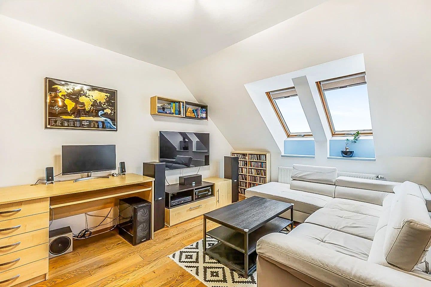 Predaj bytu 3-izbový 86 m², Starochodovská, Praha, Praha Predaj bytu 3-izbový 86 m², Starochodovská, Praha, Praha