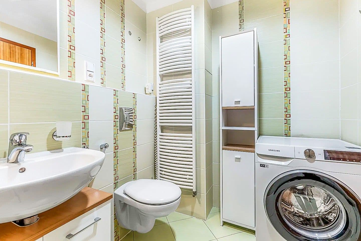 Predaj bytu 3-izbový 86 m², Starochodovská, Praha, Praha Predaj bytu 3-izbový 86 m², Starochodovská, Praha, Praha