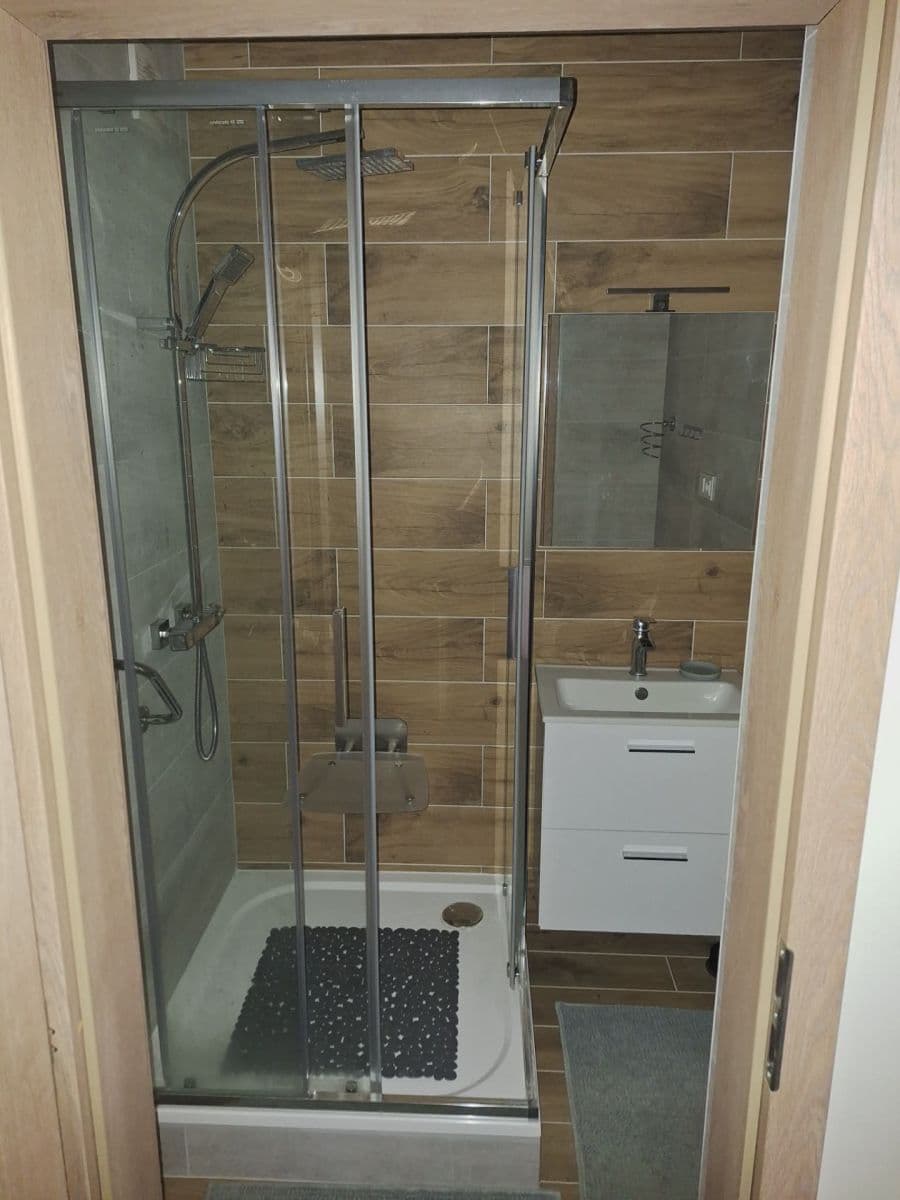 Predaj bytu 3-izbový 76 m², Na Kopci, Karviná, Moravskoslezský kraj Predaj bytu 3-izbový 76 m², Na Kopci, Karviná, Moravskoslezský kraj