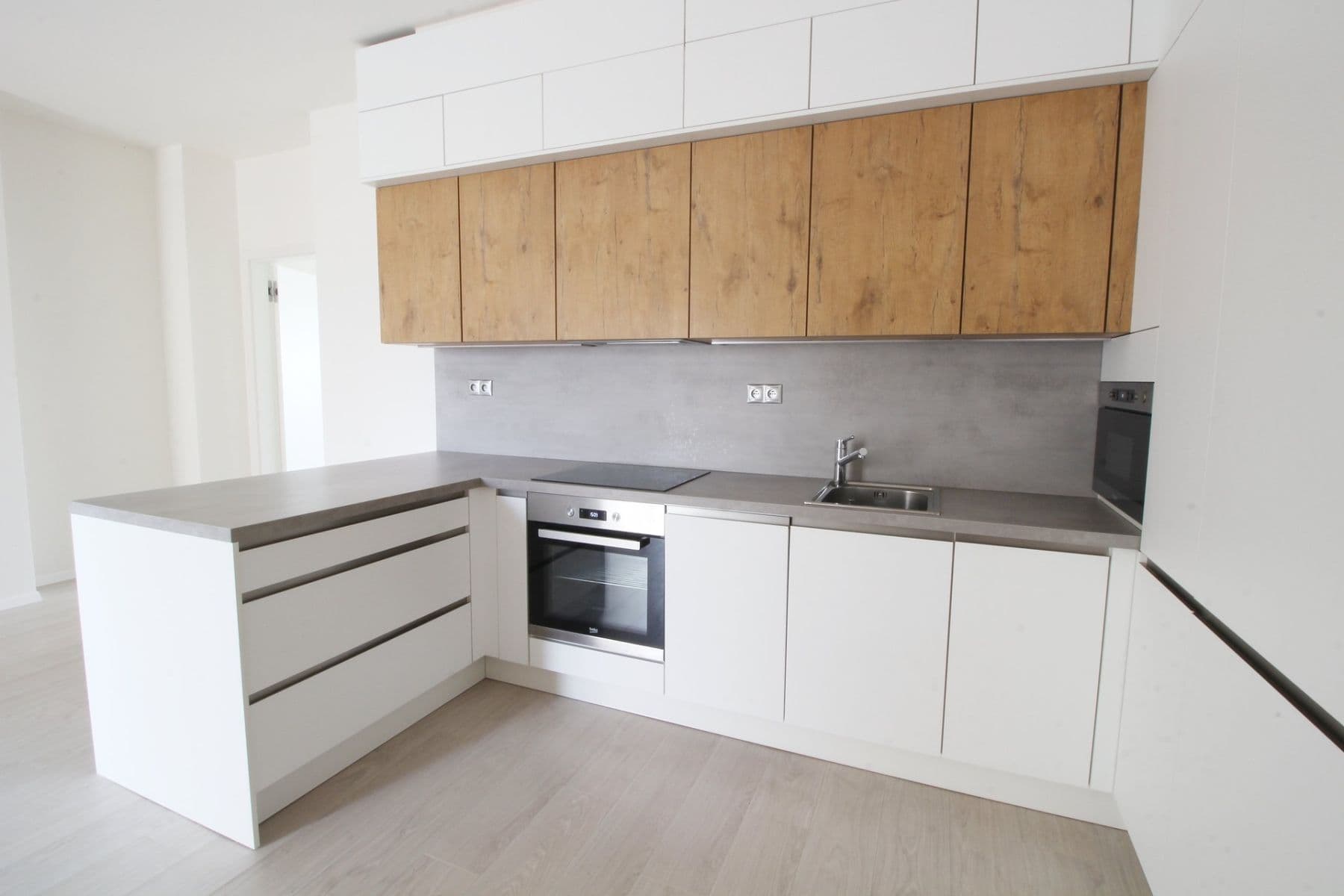 Prenájom bytu 2-izbový 54 m², Na Zámyšli, Praha, Praha Prenájom bytu 2-izbový 54 m², Na Zámyšli, Praha, Praha