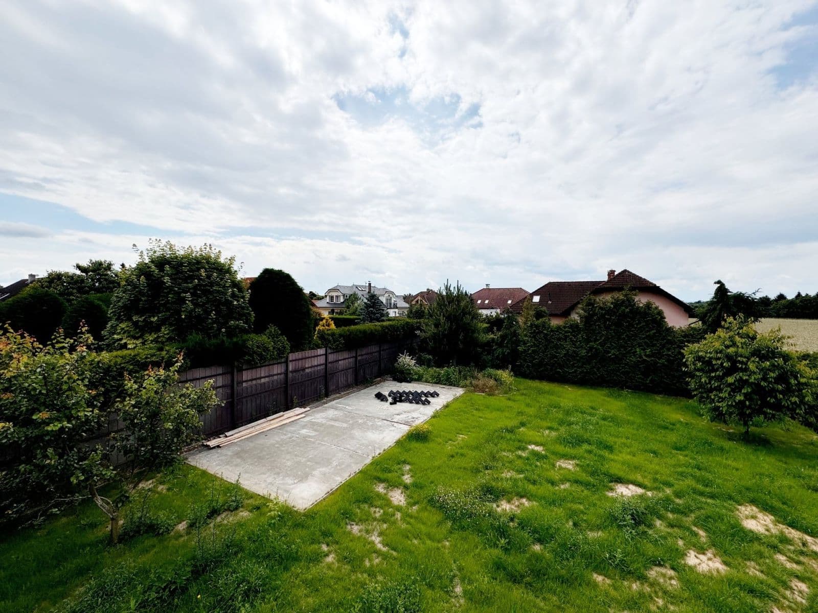 Prenájom bytu 3-izbový 119 m², Žitná, Šestajovice, Středočeský kraj Prenájom bytu 3-izbový 119 m², Žitná, Šestajovice, Středočeský kraj