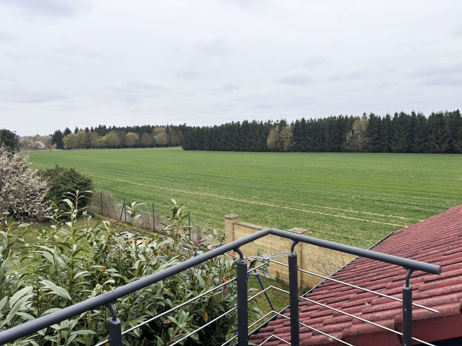 Prenájom bytu 3-izbový 119 m², Žitná, Šestajovice, Středočeský kraj Prenájom bytu 3-izbový 119 m², Žitná, Šestajovice, Středočeský kraj