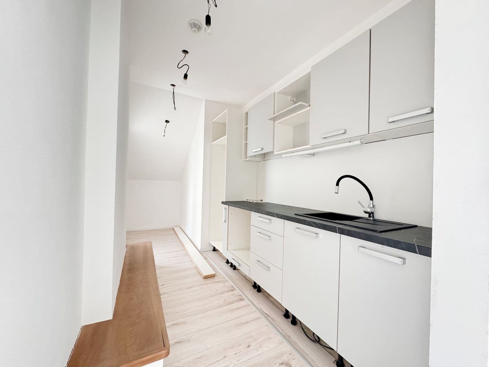 Prenájom bytu 3-izbový 119 m², Žitná, Šestajovice, Středočeský kraj Prenájom bytu 3-izbový 119 m², Žitná, Šestajovice, Středočeský kraj