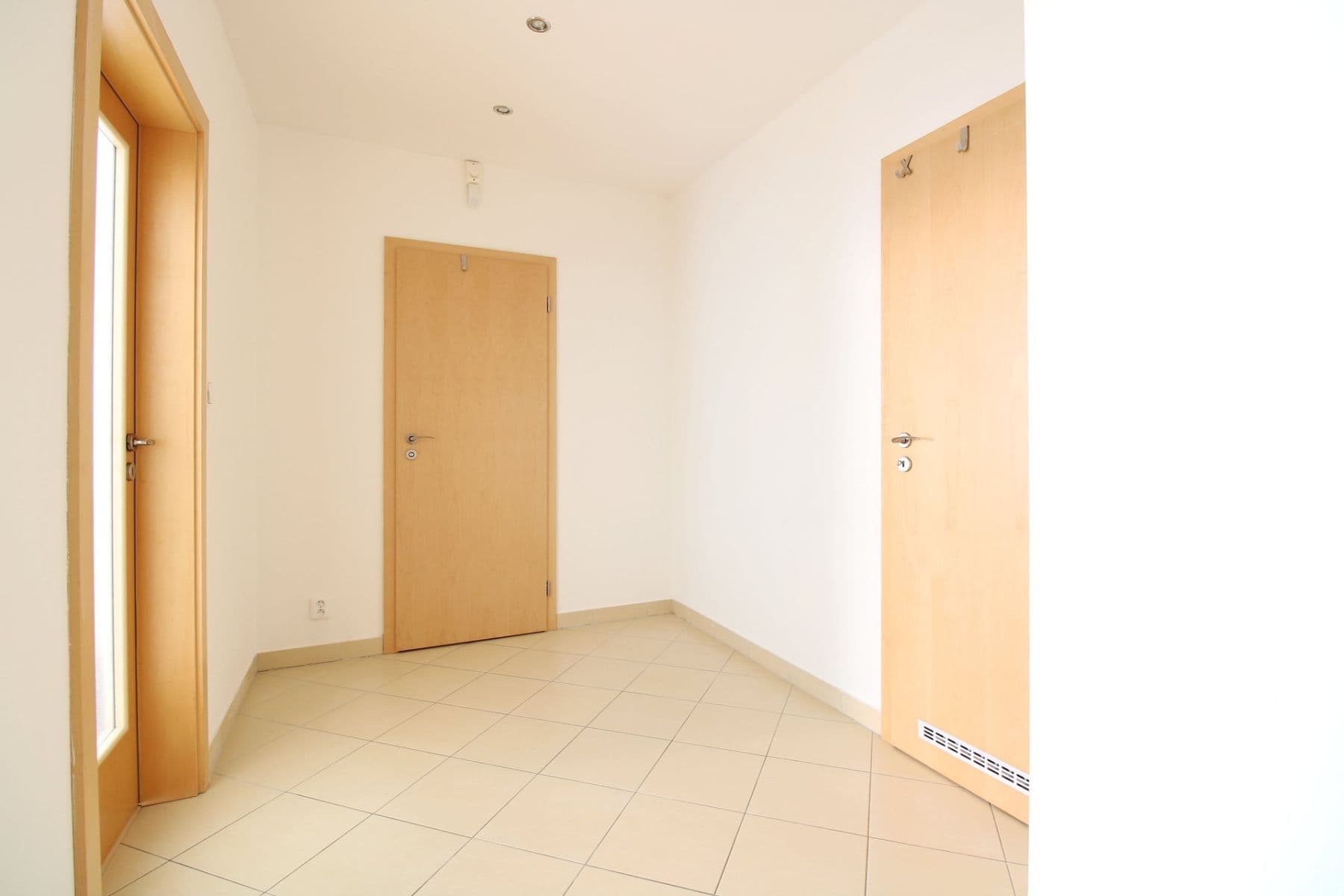 Prenájom bytu 1-izbový 41 m², Nad Akcízem, Praha, Praha Prenájom bytu 1-izbový 41 m², Nad Akcízem, Praha, Praha