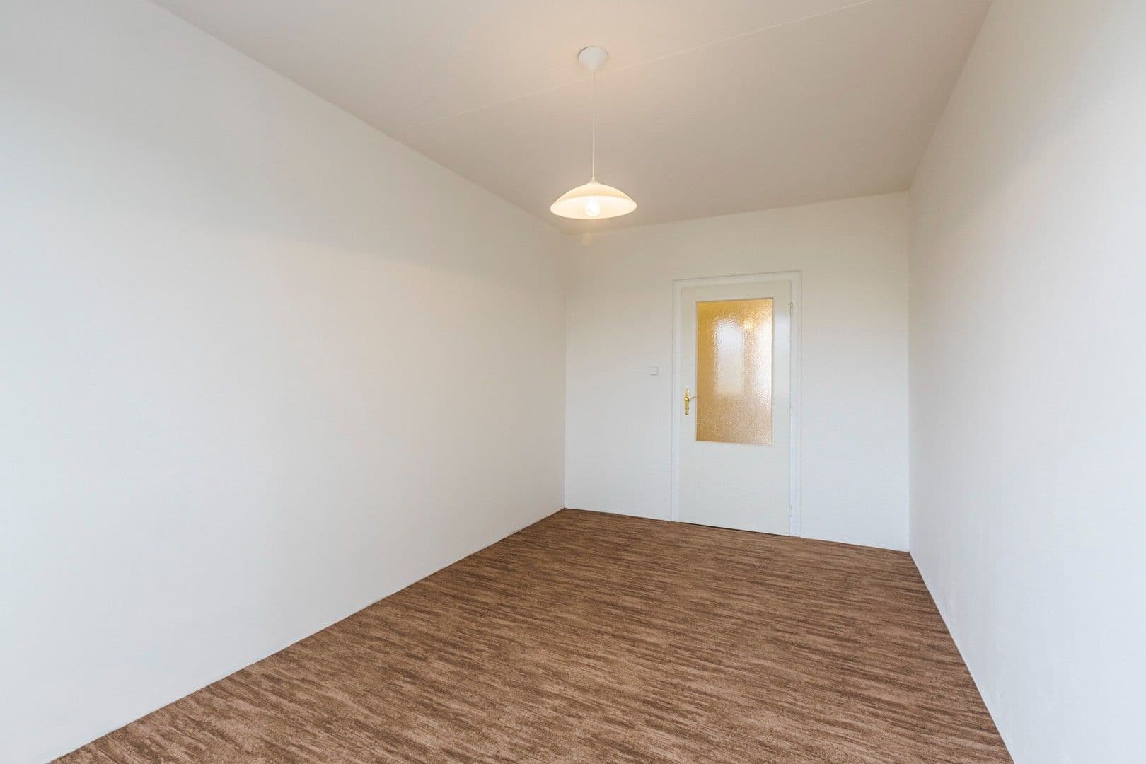 Prenájom bytu 3-izbový 75 m², Dědinova, Praha, Praha Prenájom bytu 3-izbový 75 m², Dědinova, Praha, Praha