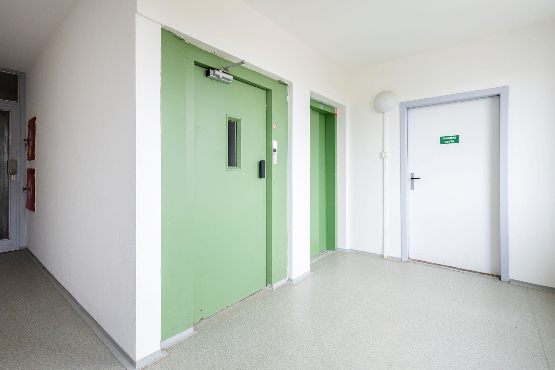 Predaj bytu 2-izbový 47 m², Vybíralova, Praha, Praha Predaj bytu 2-izbový 47 m², Vybíralova, Praha, Praha