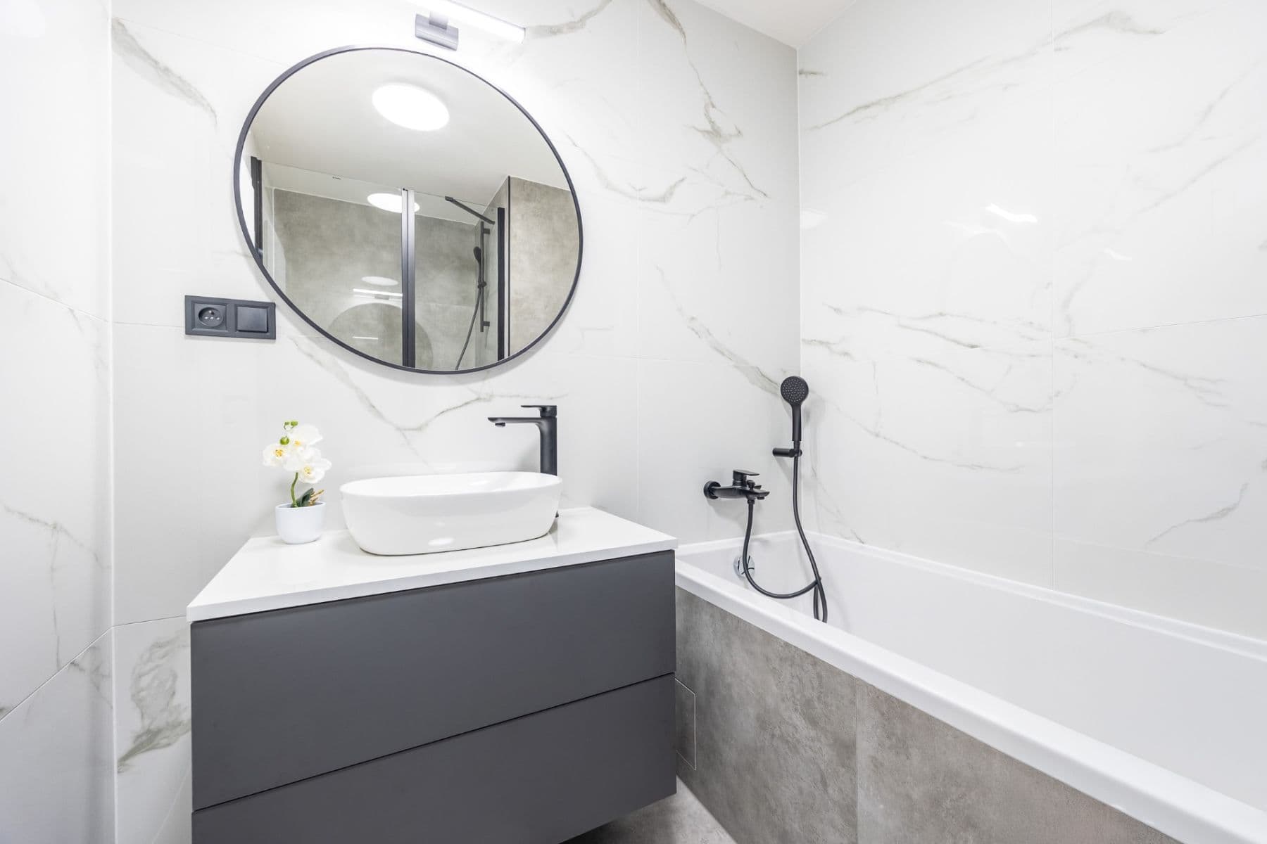 Predaj bytu 3-izbový 76 m², Janovská, Praha, Praha Predaj bytu 3-izbový 76 m², Janovská, Praha, Praha