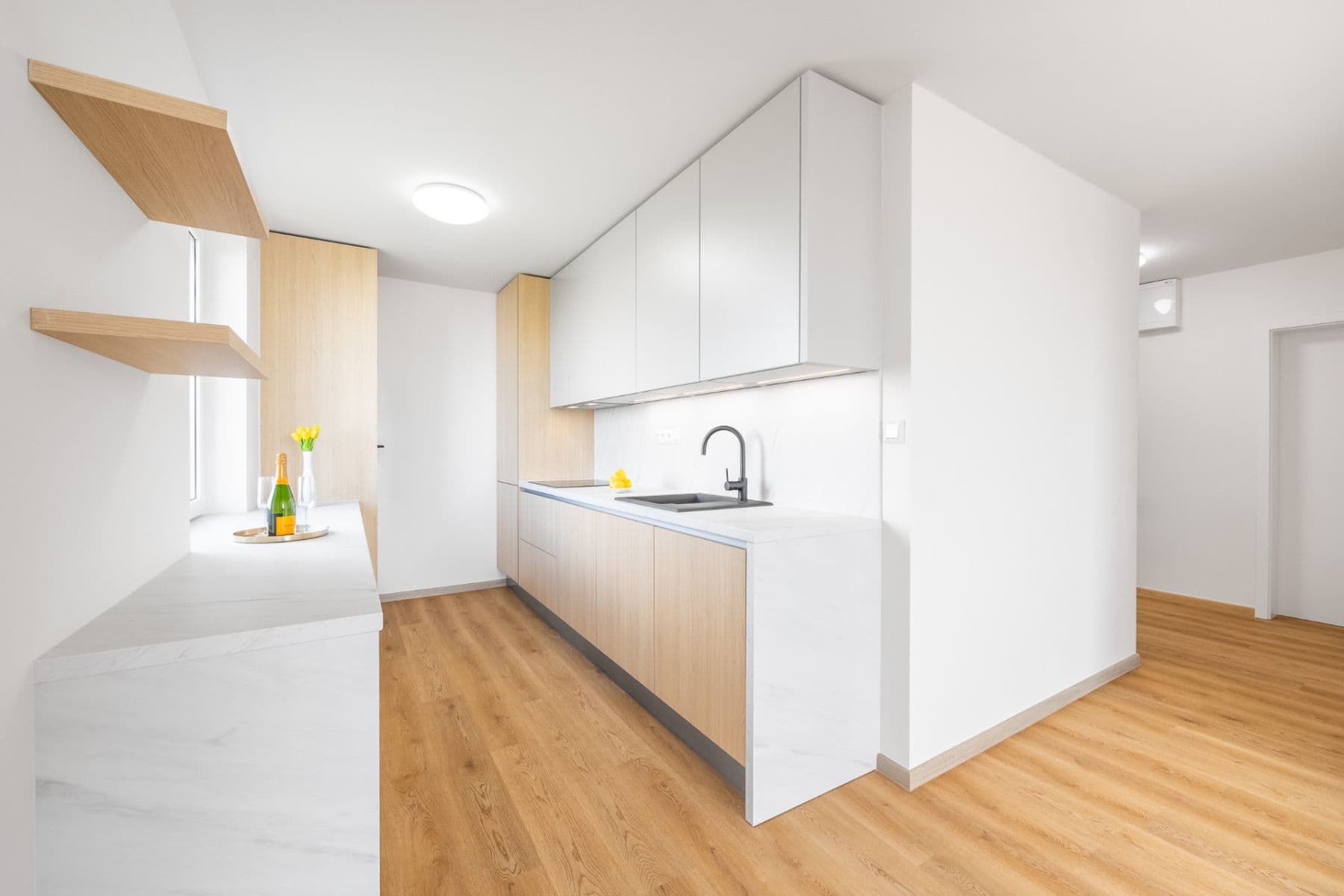 Predaj bytu 3-izbový 76 m², Janovská, Praha, Praha Predaj bytu 3-izbový 76 m², Janovská, Praha, Praha