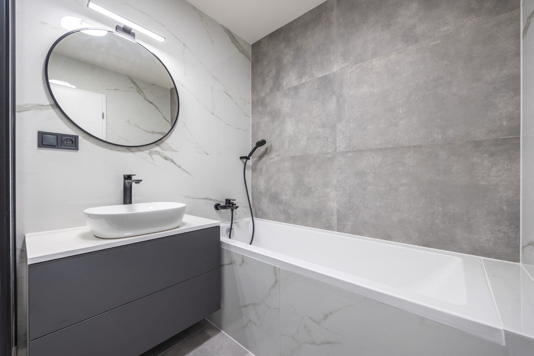 Predaj bytu 3-izbový 76 m², Janovská, Praha, Praha Predaj bytu 3-izbový 76 m², Janovská, Praha, Praha
