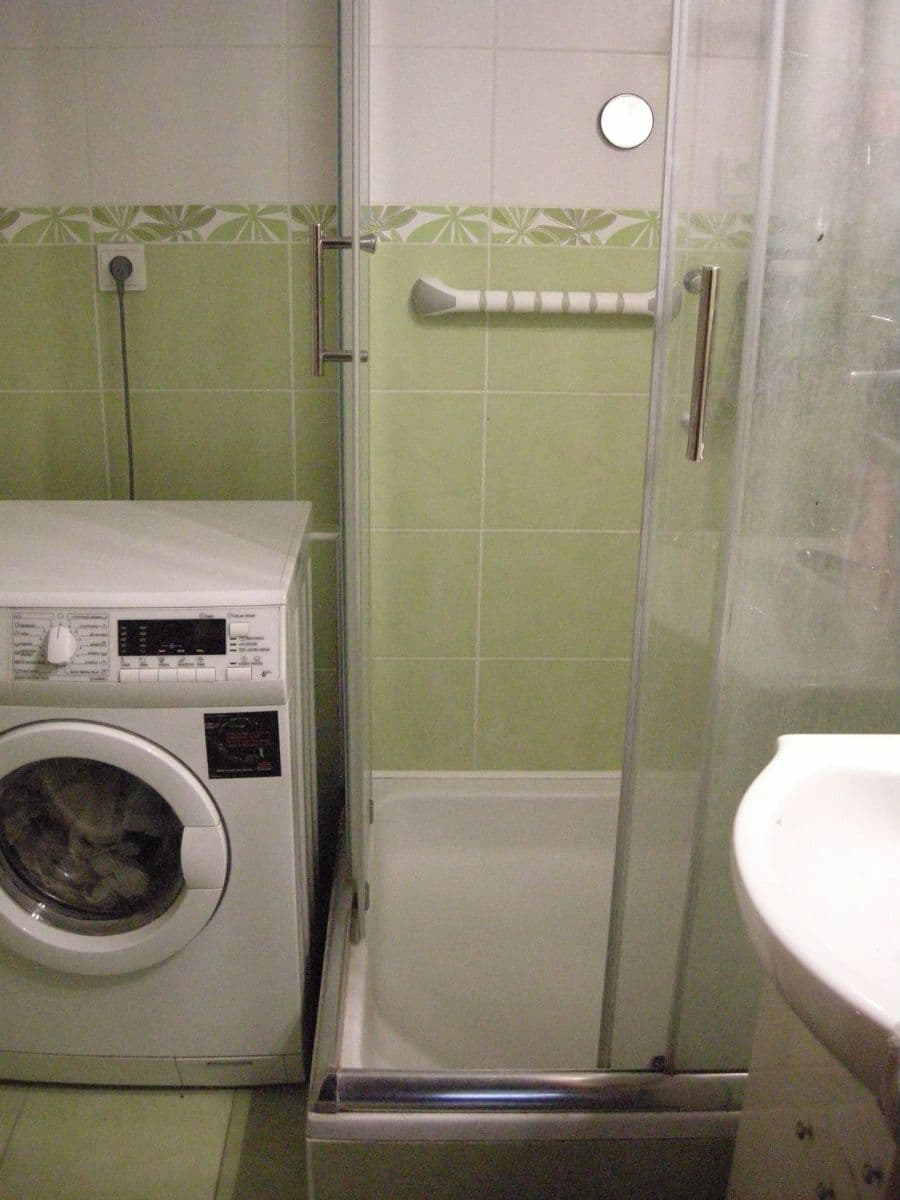 Predaj bytu 4-izbový 80 m², Cabanova, Dúbravka, Bratislavský kraj Predaj bytu 4-izbový 80 m², Cabanova, Dúbravka, Bratislavský kraj