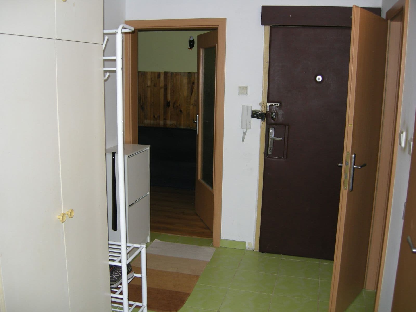 Predaj bytu 4-izbový 80 m², Cabanova, Dúbravka, Bratislavský kraj Predaj bytu 4-izbový 80 m², Cabanova, Dúbravka, Bratislavský kraj
