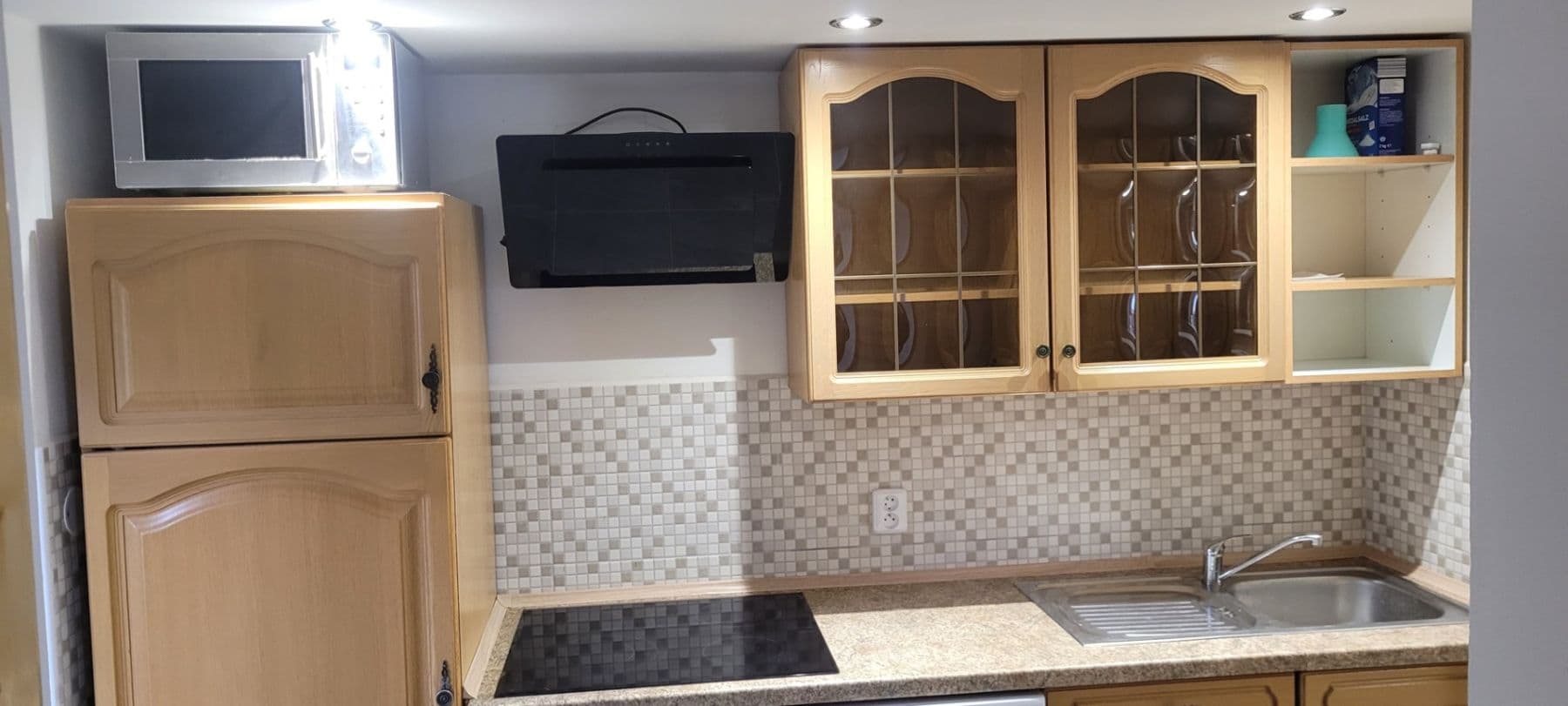 Prenájom bytu 1-izbový 25 m², Malostranské náměstí, Starý Plzenec, Plzeňský kraj Prenájom bytu 1-izbový 25 m², Malostranské náměstí, Starý Plzenec, Plzeňský kraj